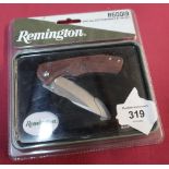 Ex shop stock Remington R60019 special edition knife and tin set