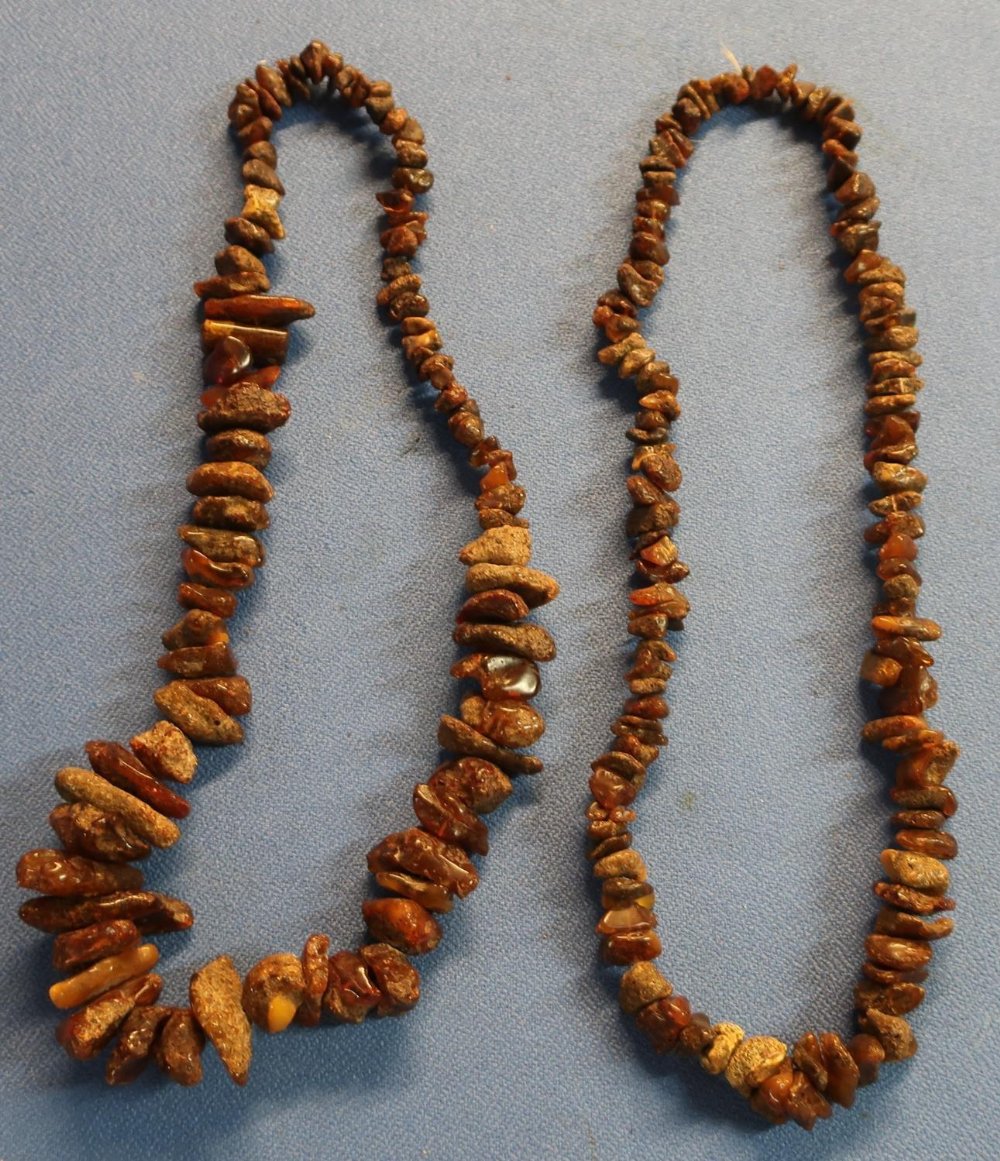 Two raw Baltic amber necklaces - Image 3 of 3