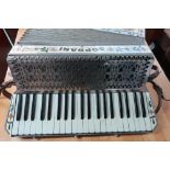 Soprani 41 key piano accordion with leather straps