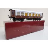 Ace Trains Of London O gauge Metropolitan tinplate railway coach, umber and white Mayflower C/26PM