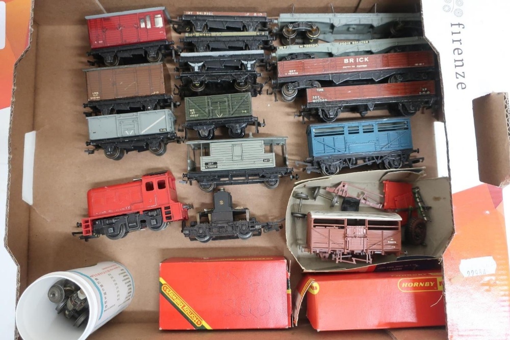 Hornby Dublo rolling stock, two bogie bolsters, two brick wagons, other wagons, Dock Authority