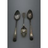 Pair of George lll hallmarked silver Old English pattern dessert spoons, London 1802 possibly