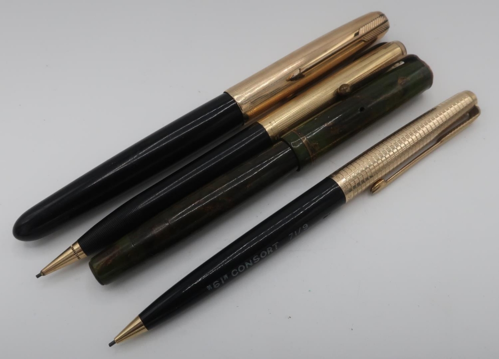 Parker fountain pen, green brown marbleized body, with 14k nib, Parker Consort propelling pencil,