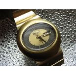 Seiko 5 automatic wristwatch with day date. Gold plated case and matching bracelet. Case back