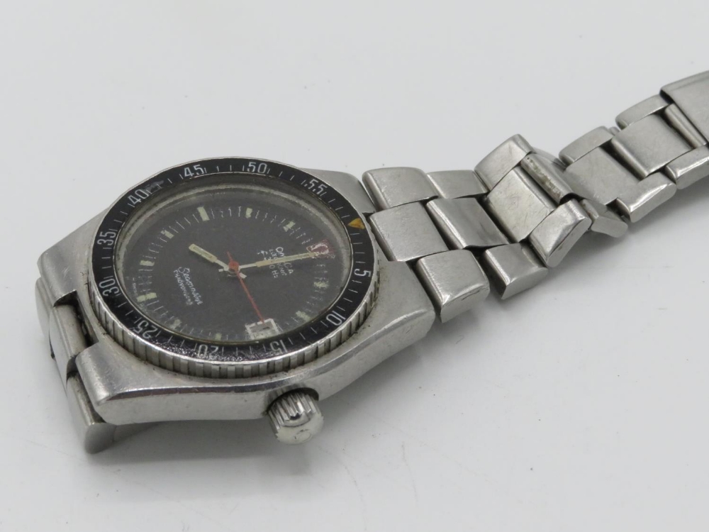 Omega Seamaster Electronic F300 HZ Chronometer with date. Stainless steel case on Omega bracelet No.
