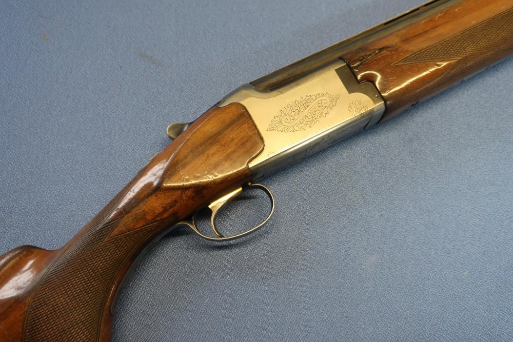 Miroku 12B over and under ejector shotgun, with 28 inch barrels, choke 3/4 and 1/4, single trigger