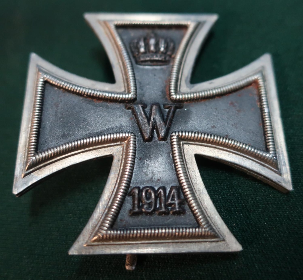 German WWI iron cross breast badge with lapel pin No.12.3 Ballonbeobachter Ludwig Menzel, 1916
