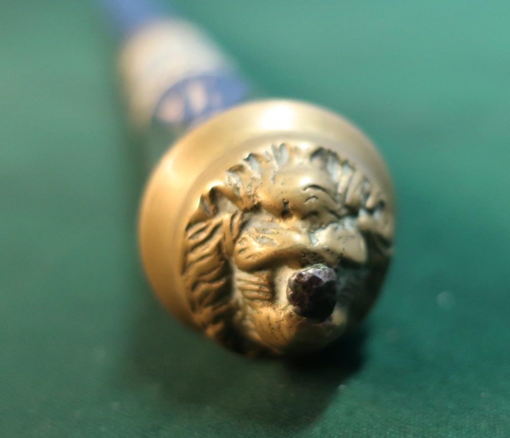 Early 20th C Indian ebonised swagger type cane with carved horn and bone grip and lions head pommel, - Image 5 of 6