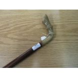 Mahogany walking stick with horn grip, and ferule (H91.5cm)
