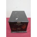Japanese lacquered travelling dressing table box with hinged top, mirrored section and two fold
