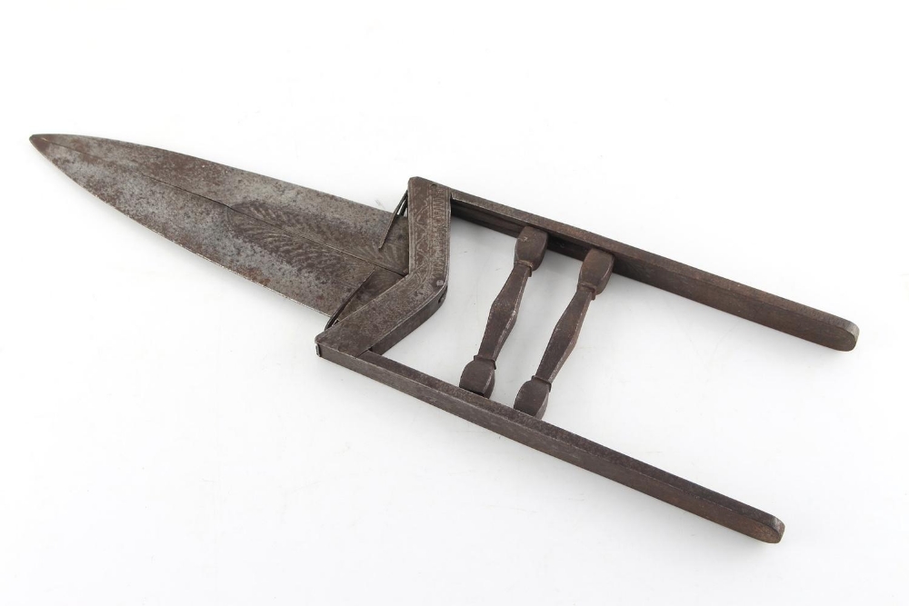 Property of a deceased estate - an Indian decorated steel scissor action katar or suwayyah, 18th /