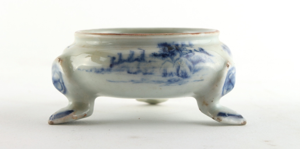 Property of a lady - an unusual mid 18th century English delft silver form cauldron salt, probably - Image 5 of 7