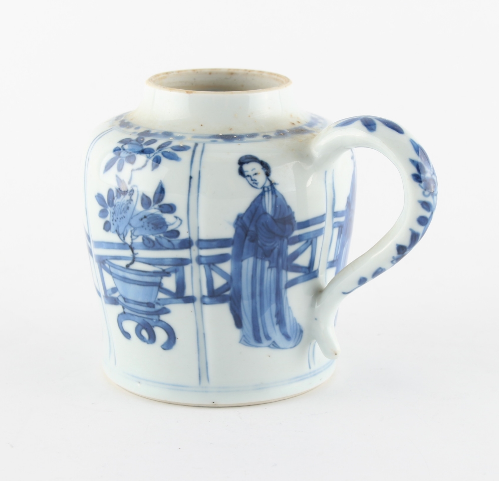 An unusual Chinese blue & white jar with single handle, Kangxi period (1662-1722), painted with four - Image 3 of 4