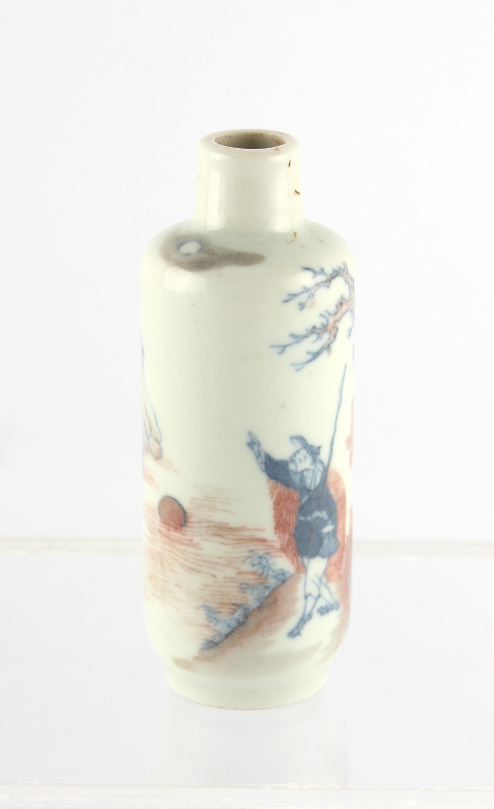 Property of a lady - a Chinese copper red & underglaze blue snuff bottle, 19th century, painted with