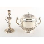 Property of a lady - an Edwardian silver porringer & cover, Barnard Brothers, London 1902, 5ins. (