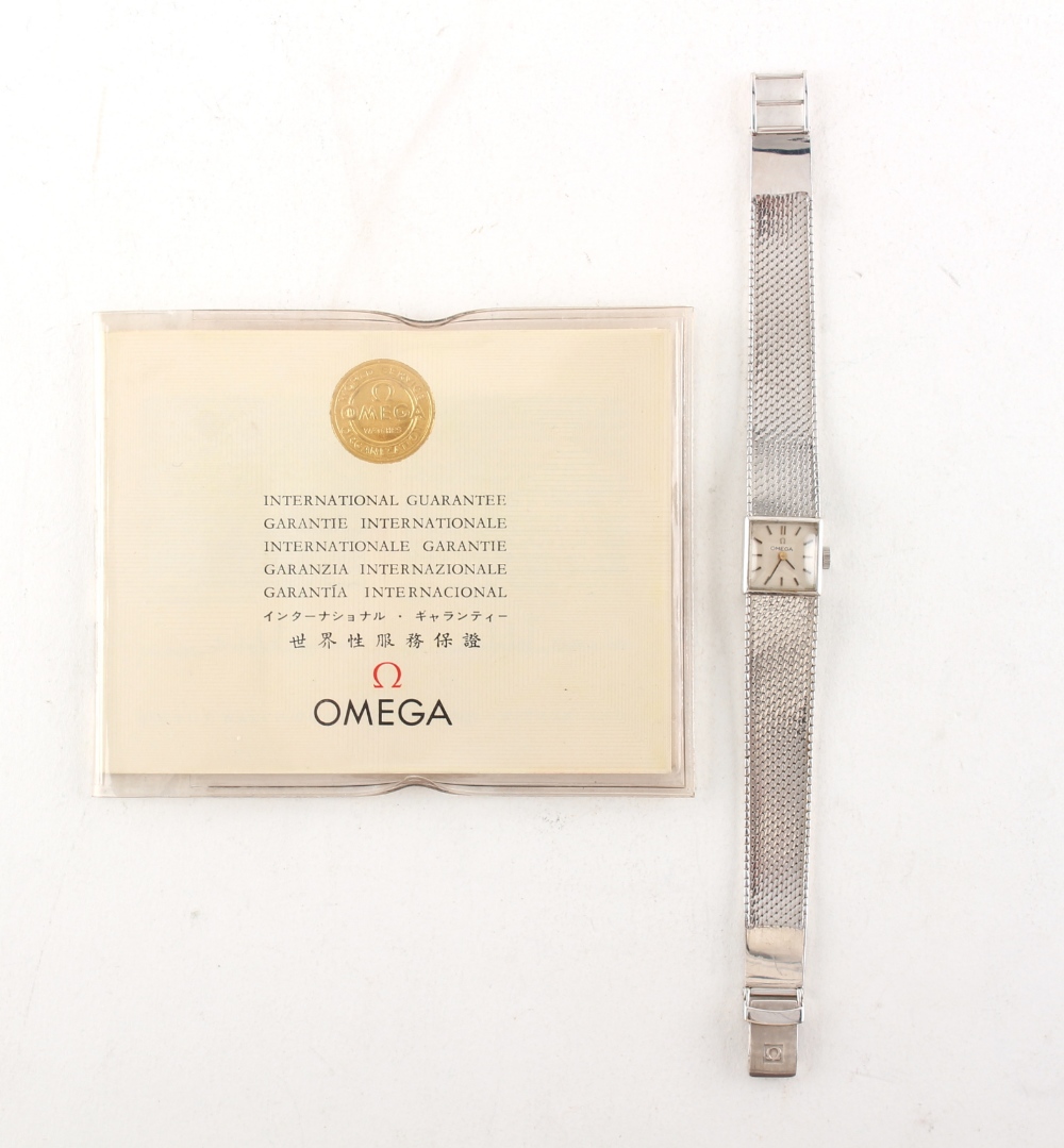 Property of a lady - a lady's Omega 9ct white gold square cased wristwatch on integral 9ct white