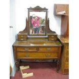 Early XX Century Walnut Dressing Table, with central mirror, two small drawers, one long drawer on