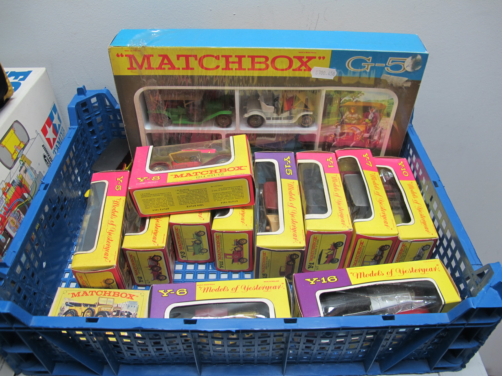 Sixteen Matchbox Models of Yesteryear Diecast Model Vehicles, including HG-5 four vehicle set,