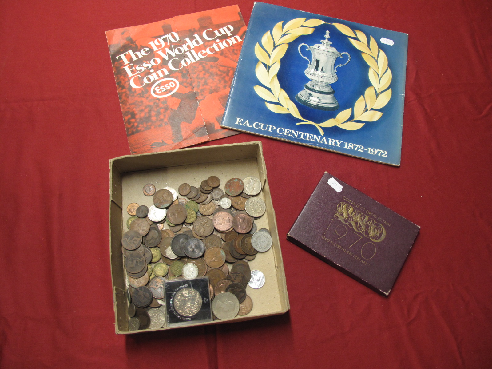 A Quantity of Mainly G.B. Pre-Decimal Base Metal Coins, including Royal Mint Coinage of Great