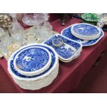 Copeland 'Spodes Tower' Blue and White Dinner Ware, of twenty eight pieces.