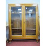 Early XX Century Oak Display Cabinet, with reeded sides, on squat cabriole legs, 102cm wide.