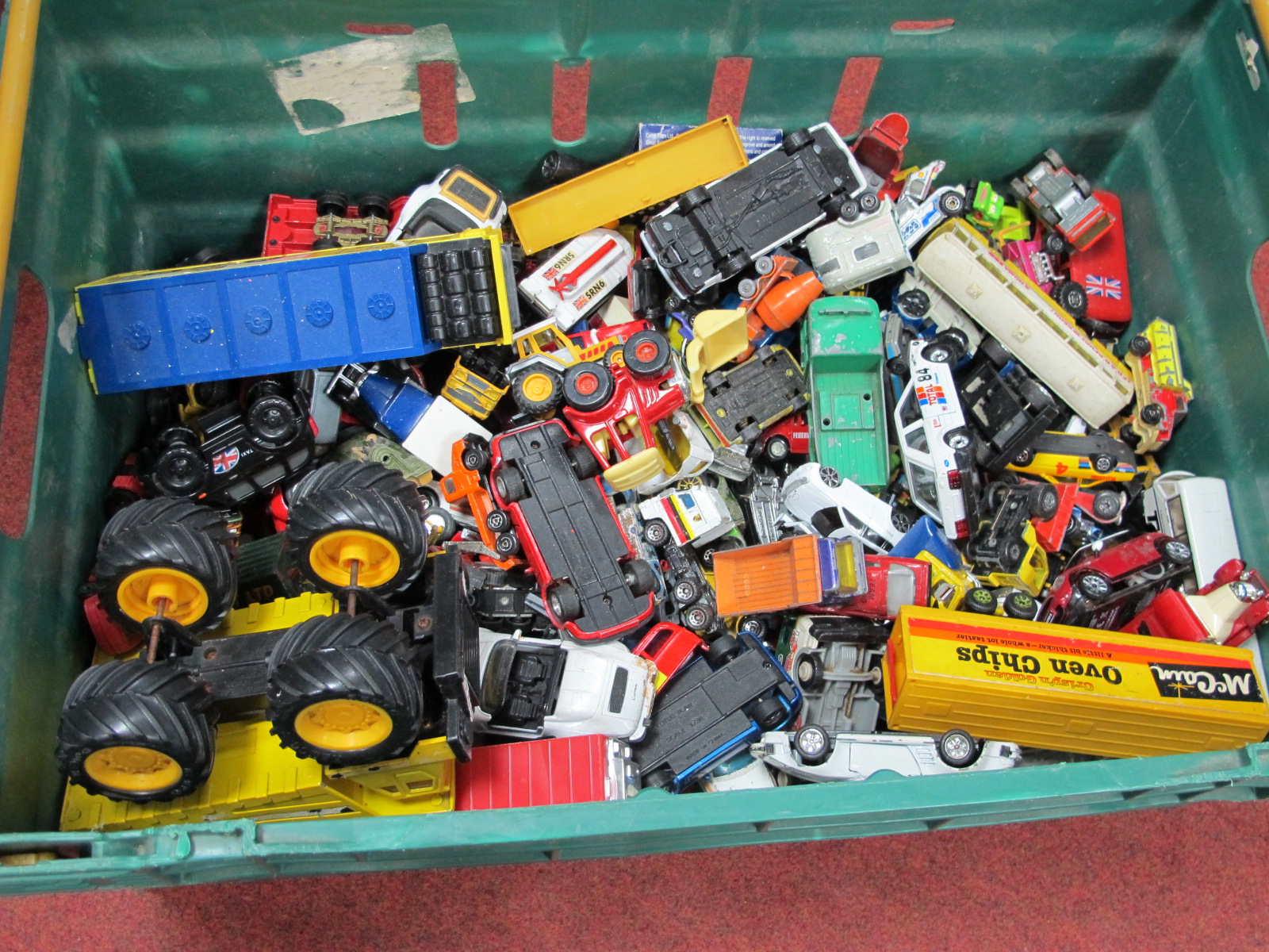 A Quantity of Diecast and Plastic Model Vehicles, by Matchbox, Lledo, Burago, Corgi and other, all