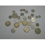 A Quantity of United States of America and Mexican Coins, including U.S half dollar 1964, Kennedy (