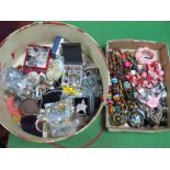 A Mixed Lot of Modern Costume Jewellery, including bead necklaces, bracelets, drop earrings, fancy