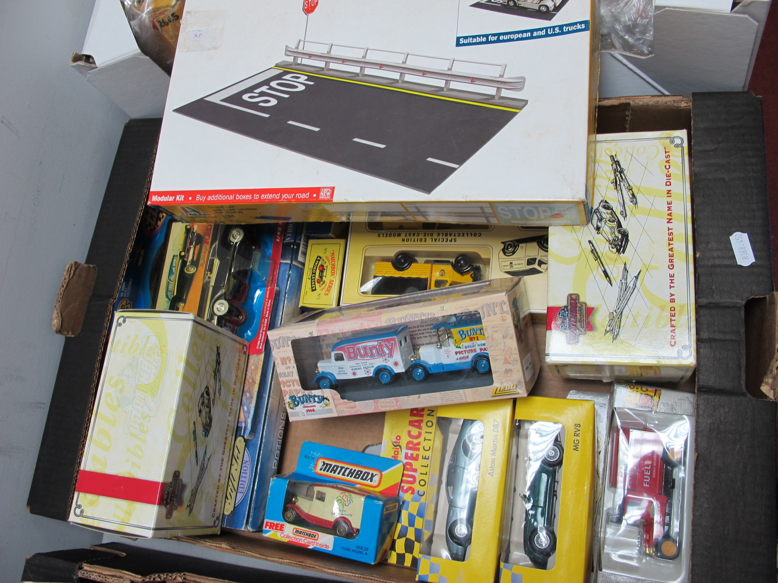 Approximately Twenty Two Diecast Model Vehicles, by Matchbox, Lledo, Roadchamps and other