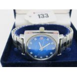 A Vintage Chalet Automatic 25 Jewel Incabloc Gent's Wristwatch, the signed dial with dot markers and