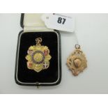 A 9ct Gold and Enamel Medeallion Pendant, "Grand United Order of Oddfellows Friendly Society", the
