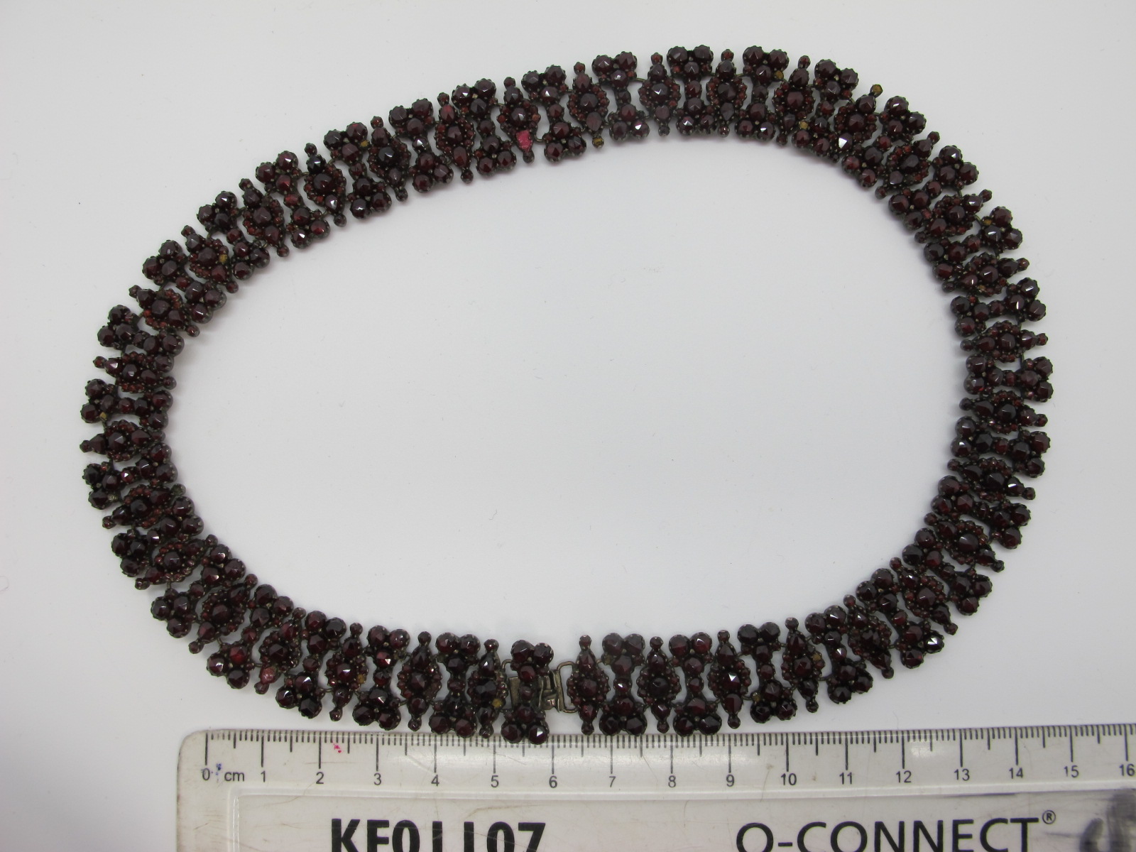 A XIX Century Garnet Set Necklet, of uniform design, set throughout with graduated rose cut - Image 2 of 11