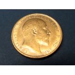 Edward VII Gold Sovereign 'Melbourne', 1907, accompanied by Westminster C.O.A., (8.0g).