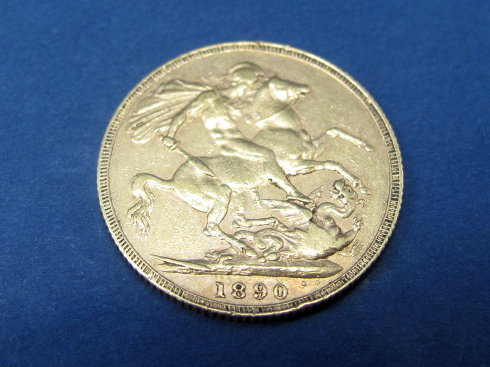 Queen Victoria Jubilee Head Gold Sovereign 1890, accompanied by Westminster C.O.A., (8.0g). - Image 2 of 3