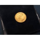 Queen Victoria 'Young Head' Shield Back Gold Sovereign, 1861, (8.0g).