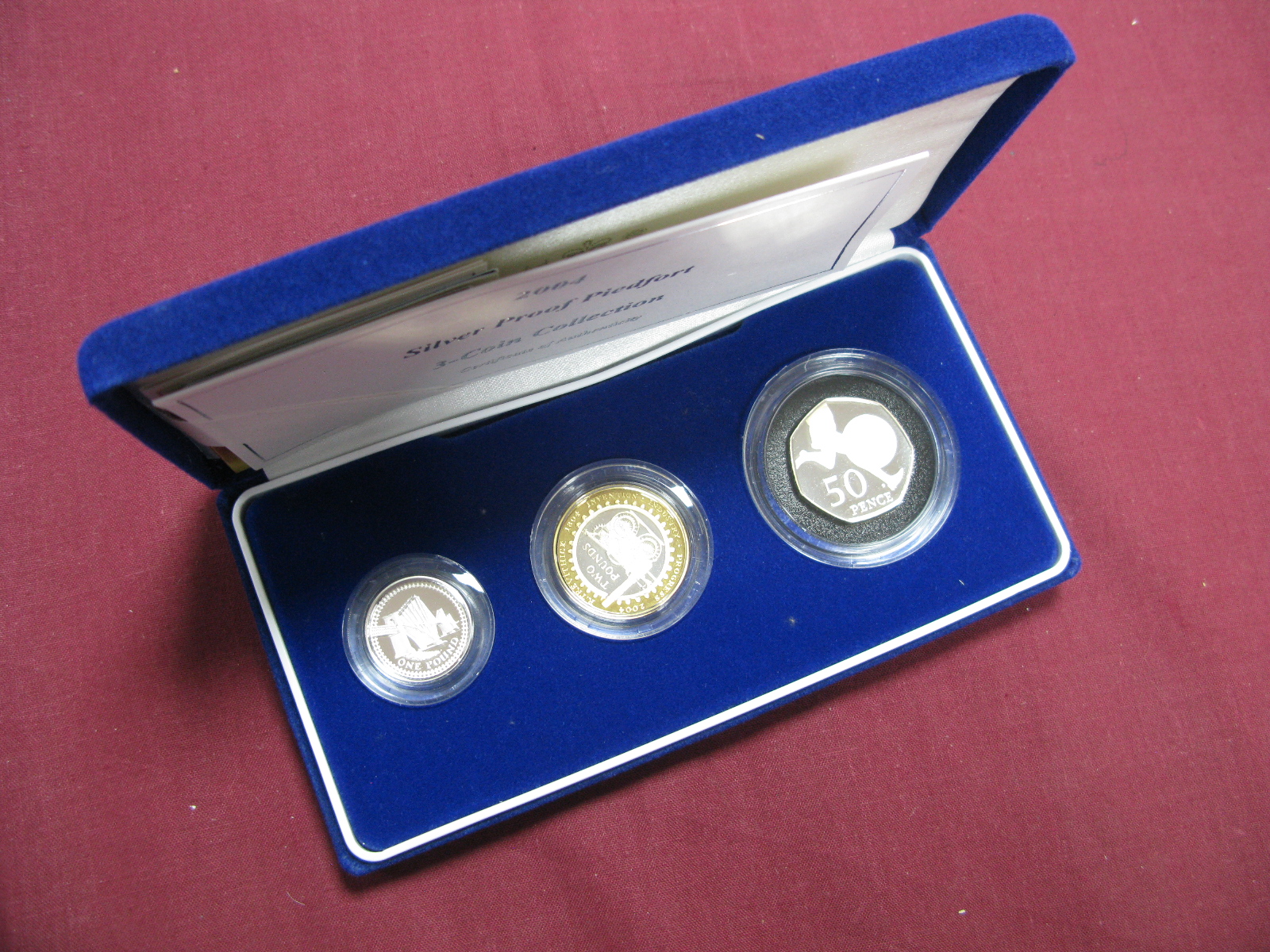 The Royal Mint 2004 Silver Proof Piedfort Three Coin Collection, comprising of Silver Piedfort One