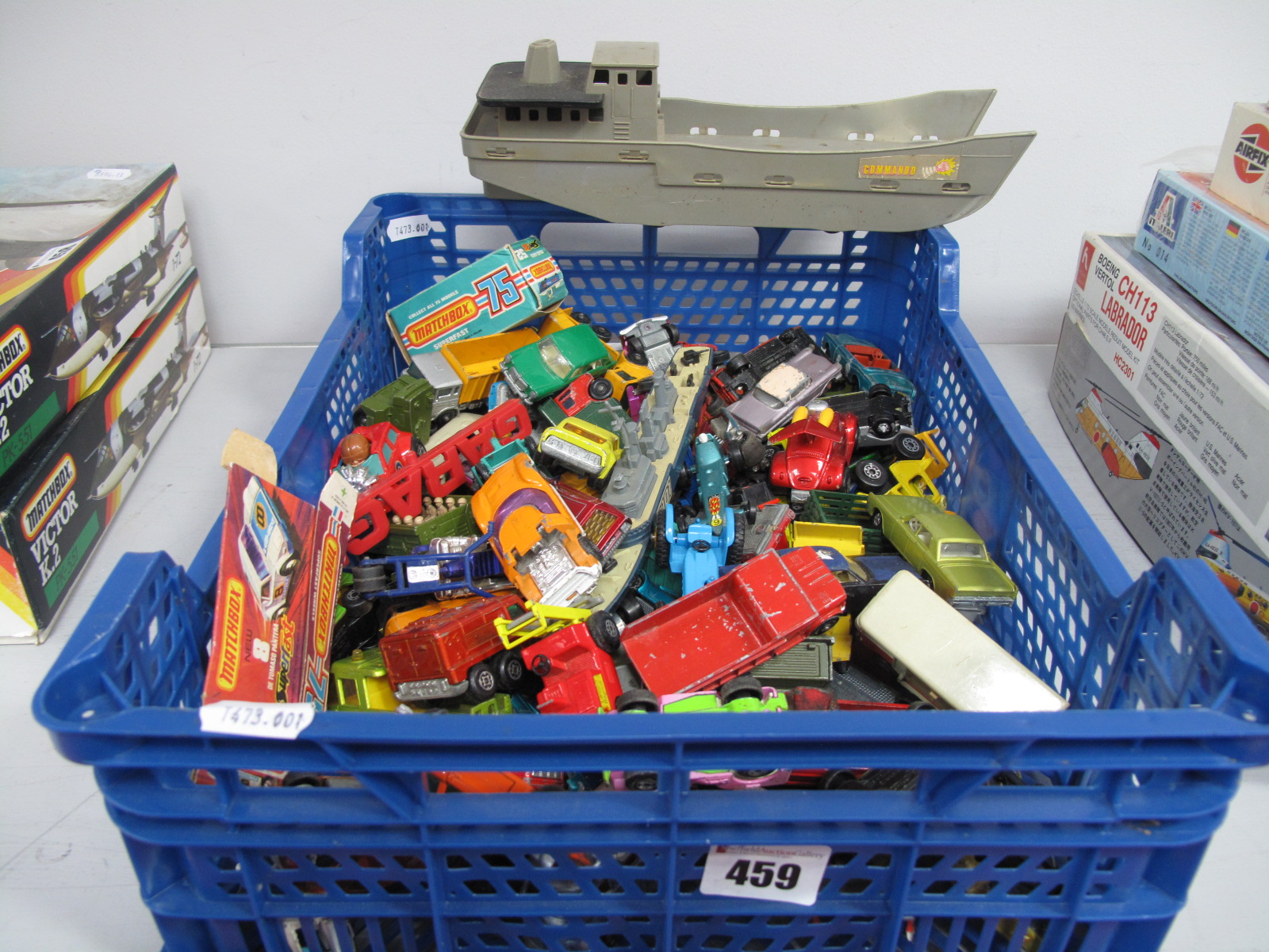 A Quantity of Mainly Matchbox 1-75's, both regular wheel and Superfast, all playworn.