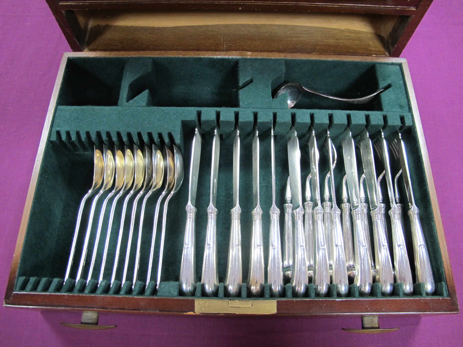 Garrard & Co ; A Part Canteen of Plated Cutlery, contained in a Gerrard & Co Ltd fitted cateen - Image 3 of 6