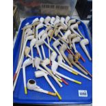 A Quantity of Church Wardens and Smaller Clay Pipes, novelty ones noted:- One Tray.