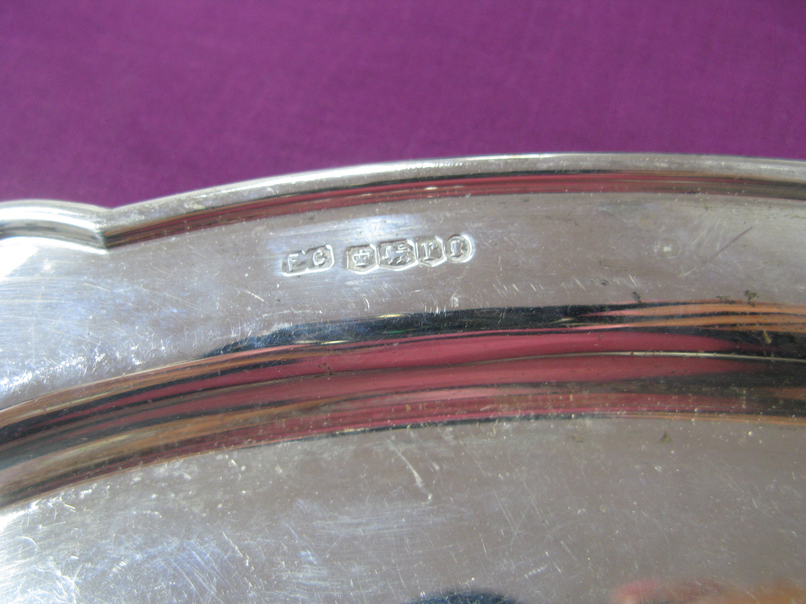 A Hallmarked Silver Tray, Frank Cobb & Co., Sheffield 1934 (Silver Jubilee mark) of plain shaped - Image 3 of 4