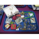 Assorted Costume Jewellery, including rings, pendants, chains, earrings, etc:- One Tray