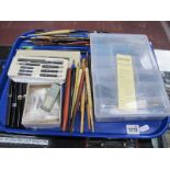 Calligraphy Pens, Osmirod copper plate fountain pen and other Osmirod pens, etc:- One Tray