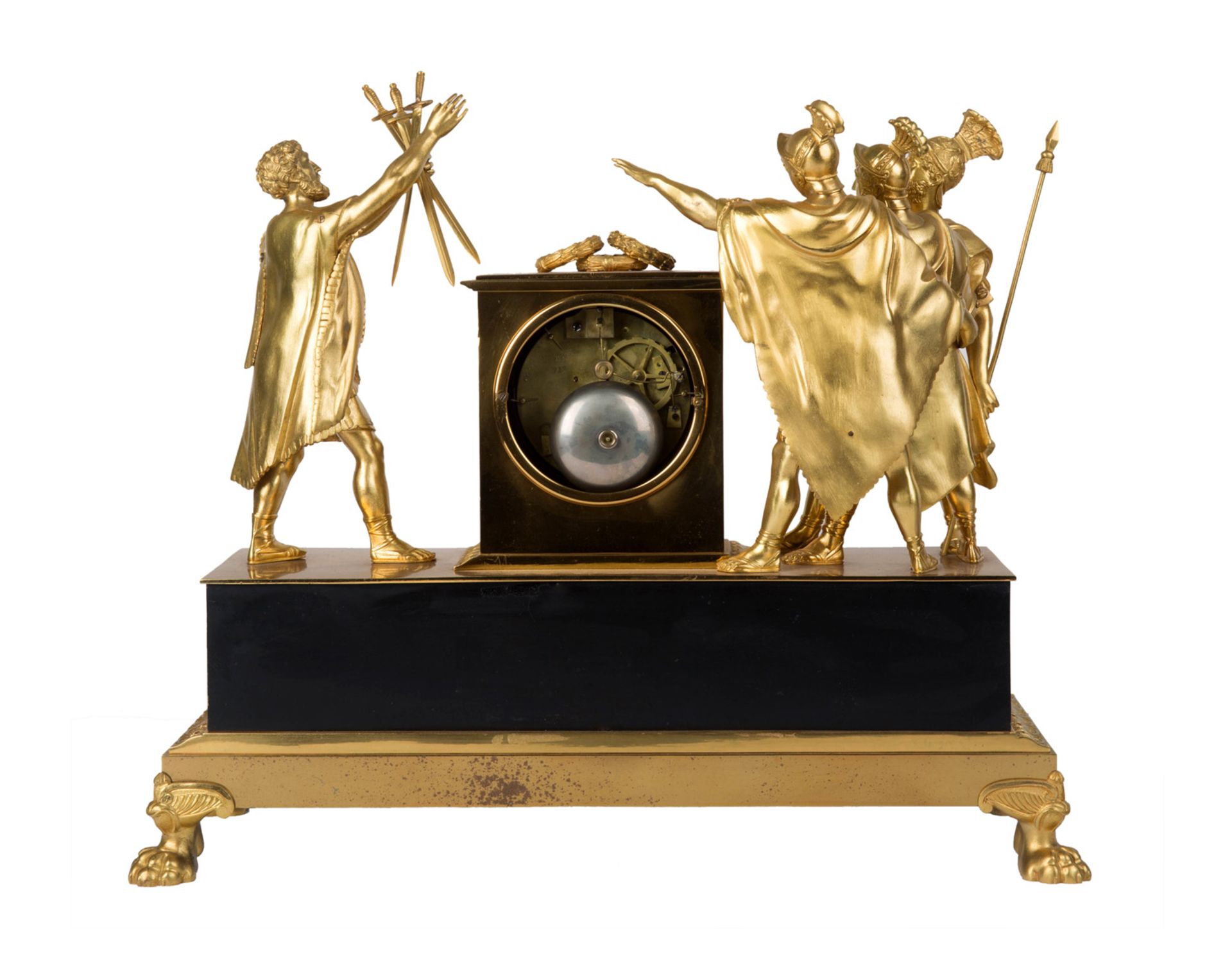 A FRENCH EMPIRE STYLE ORMOLU MANTEL CLOCK, LEROY HGER. DU ROI, EARLY 19TH CENTURY - Bild 3 aus 7