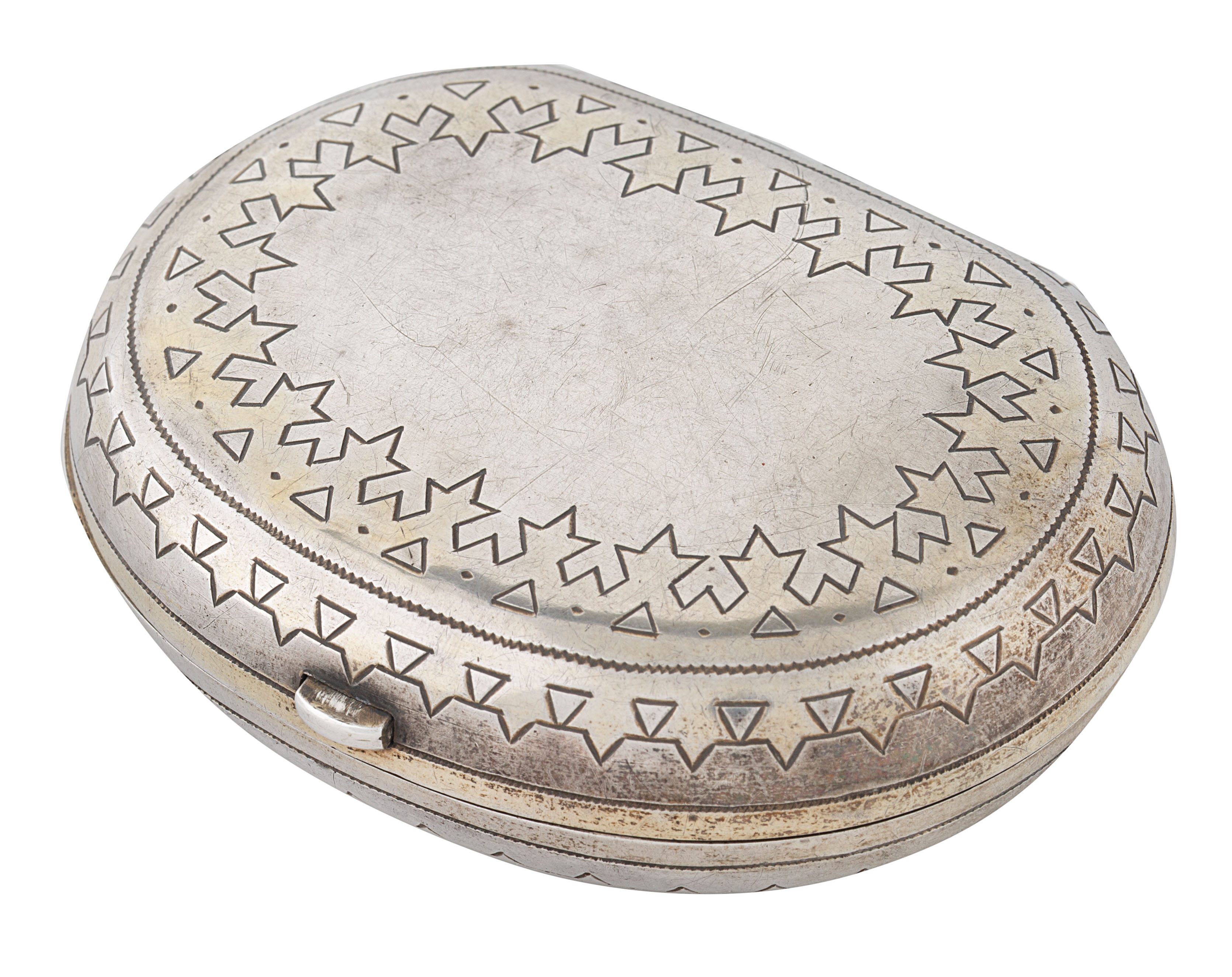 A RUSSIAN SILVER MONEY PURSE AND CUP, THE LATTER BY KHLEBNIKOV, EARLY 20TH CENTURY - Image 3 of 4
