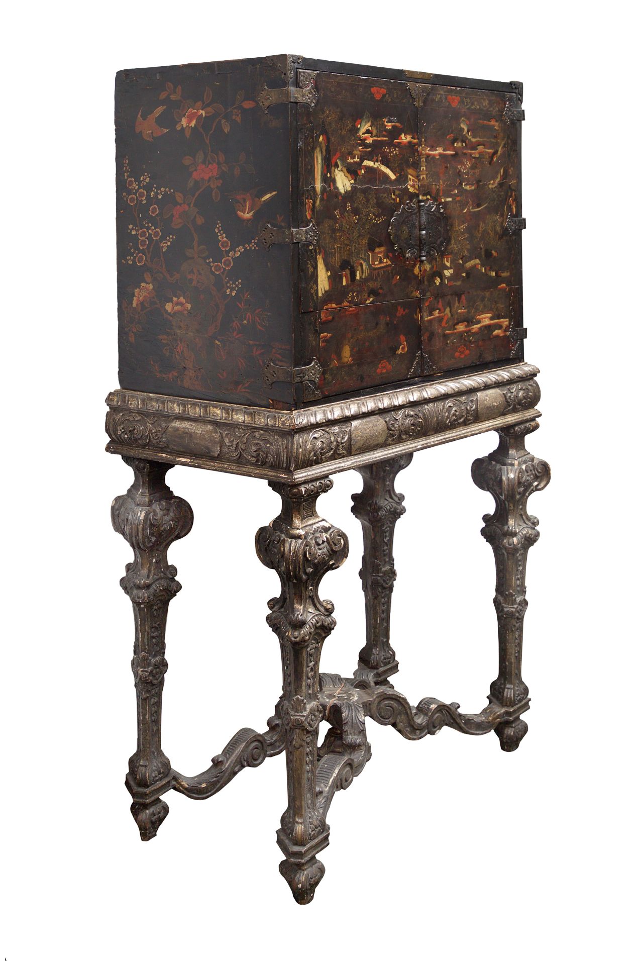 A WILLIAM AND MARY STYLE BRASS-MOUNTED JAPANNED CABINET-ON-STAND, THE STAND IN THE MANNER OF GERRIT - Bild 9 aus 9
