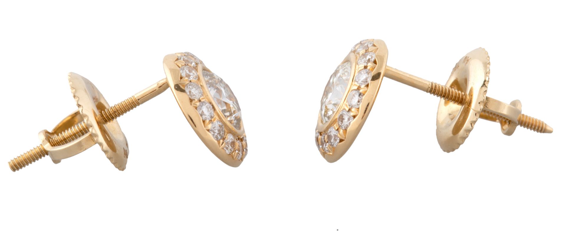 18KT GOLD DIAMOND EARRINGS, HARRY WINSTON, NEW YORK, CONTEMPORARY - Bild 2 aus 3