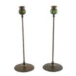 A PAIR OF AMERICAN BRONZE AND GLASS TIFFANY STYLE CANDLESTICKS, 20TH CENTURY