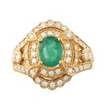 EMERALD AND DIAMOND 14KT GOLD RING