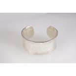 SILVER CUFF BRACELET