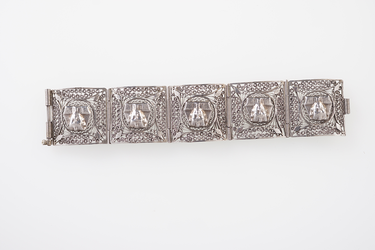 19TH-CENTURY KUTCH SILVER BRACELET - Image 2 of 6